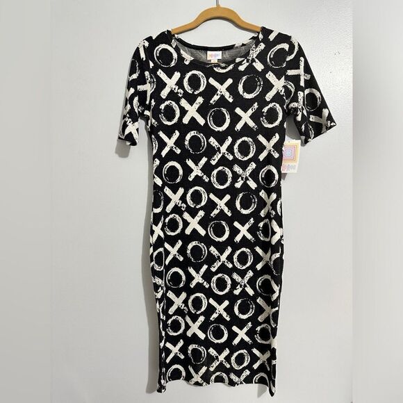 Lularoe Julia XOXO Black And White Dress. Size XS - Picture 1 of 3